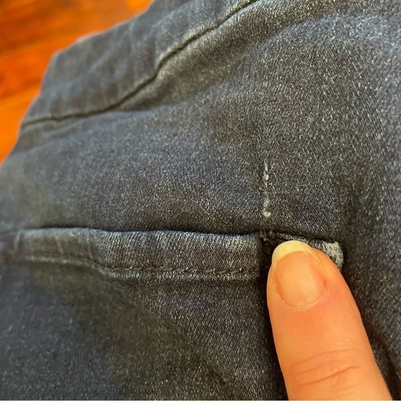 ❌SOLD Vintage Y2K 90s High Waisted Boho Wide Leg Trouser Jeans by The Limited 10 - Picture 5 of 7